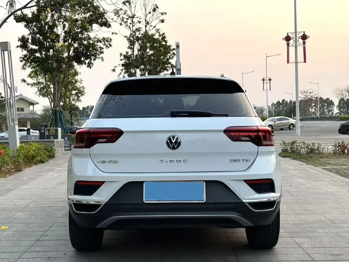 2022 Volkswagen T-Roc 1.4T 150HP L4 7DCT,autocango,china used car exporter,china ev exporter,chinese used car exporter,chinese used ev exporter