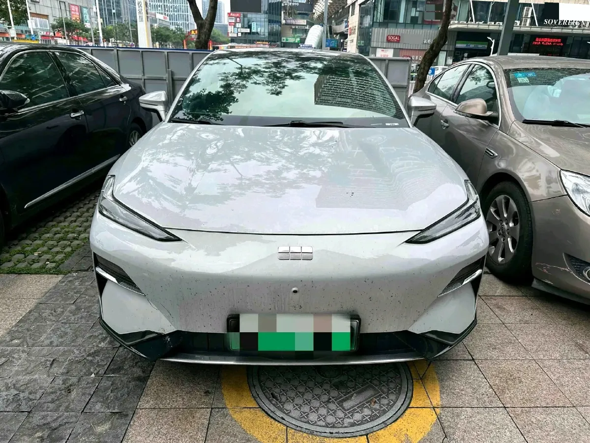 2024 Geely Galaxy E8 BEV 62KWH,autocango,china used car exporter,china ev exporter,chinese used car exporter,chinese used ev exporter