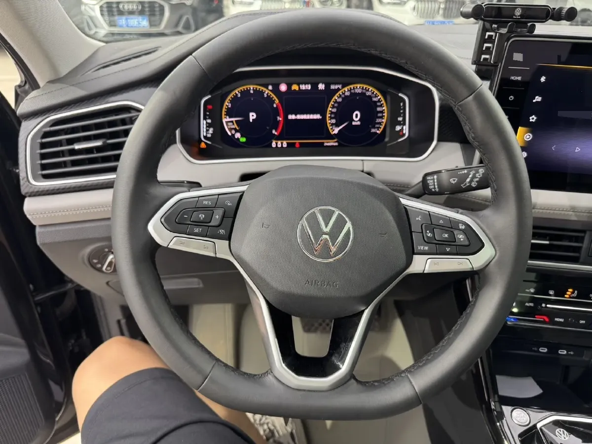 2023 Volkswagen Tayron 1.4T 150HP L4 7DCT,autocango,china used car exporter,china ev exporter,chinese used car exporter,chinese used ev exporter