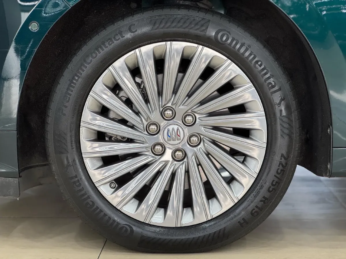 2023 Buick Century 2.0T 237HP L4 9AT,autocango,china used car exporter,china ev exporter,chinese used car exporter,chinese used ev exporter