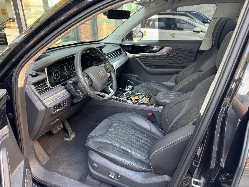 2022 HongQi HS5 2.0T 224HP L4 6AT,autocango,china used car exporter,china ev exporter,chinese used car exporter,chinese used ev exporter