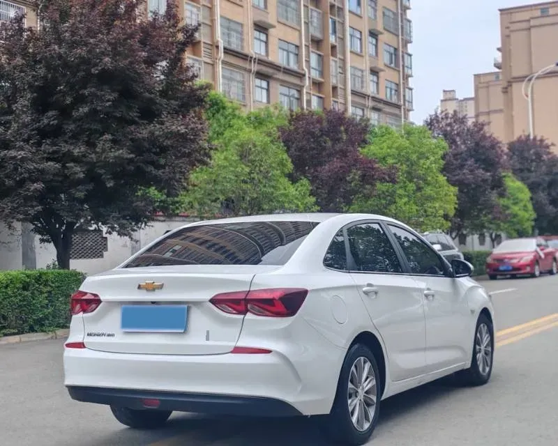 2022 Chevrolet Monza 1.5L 113HP L4 6AT,autocango,china used car exporter,china ev exporter,chinese used car exporter,chinese used ev exporter