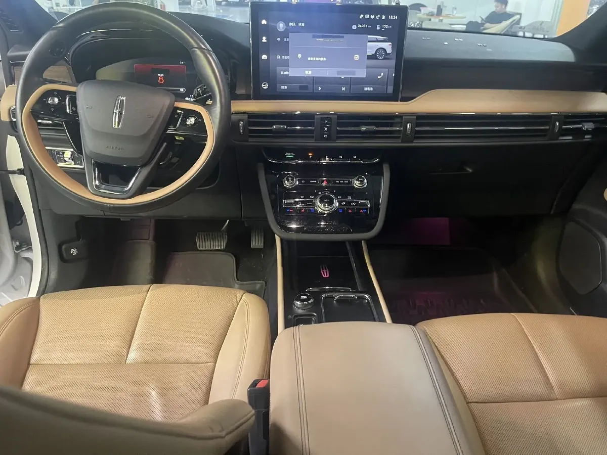 2022 Lincoln Corsair 2.0T 245HP L4 8AT,autocango,china used car exporter,china ev exporter,chinese used car exporter,chinese used ev exporter
