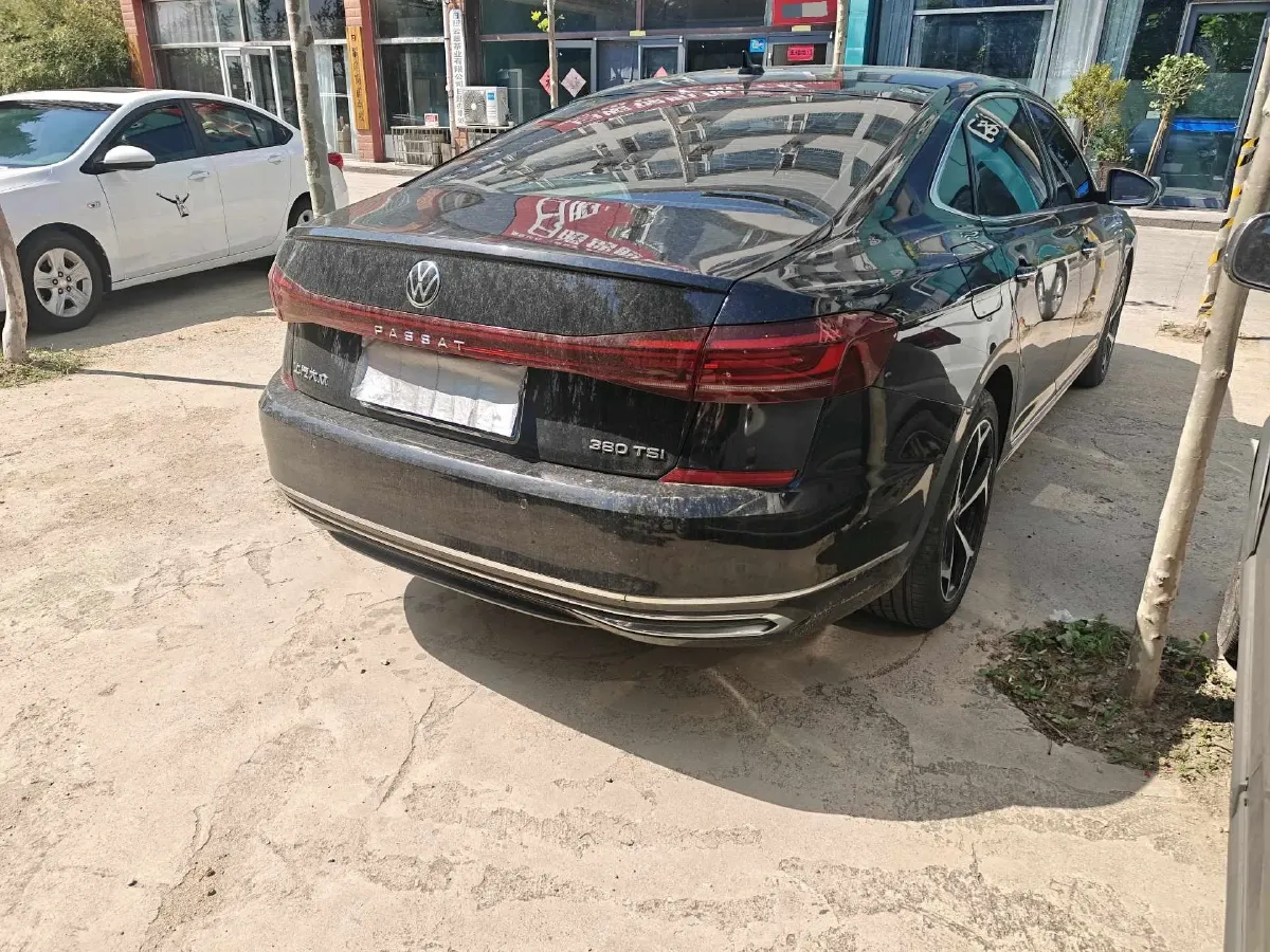 2024 Volkswagen Passat 2.0T 220HP L4 7DCT,autocango,china used car exporter,china ev exporter,chinese used car exporter,chinese used ev exporter