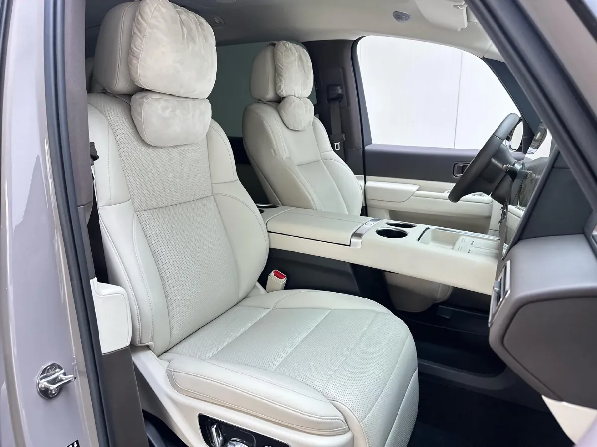2024 Li MEGA BEV 102.7KWH,autocango,china used car exporter,china ev exporter,chinese used car exporter,chinese used ev exporter