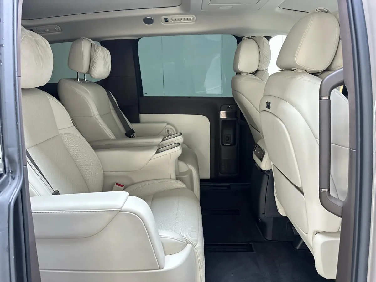 2024 Li MEGA BEV 102.7KWH,autocango,china used car exporter,china ev exporter,chinese used car exporter,chinese used ev exporter