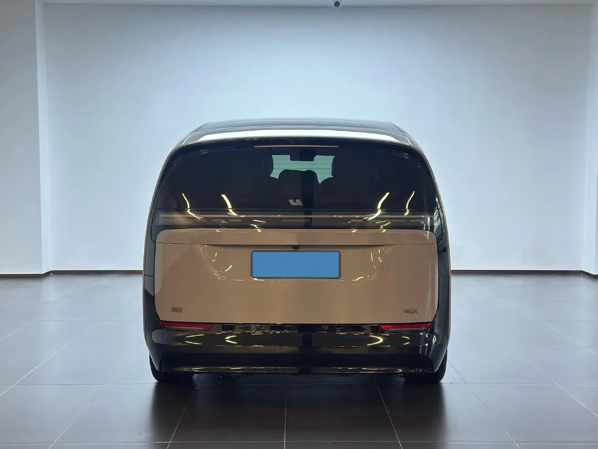 2024 Li MEGA BEV 102.7KWH,autocango,china used car exporter,china ev exporter,chinese used car exporter,chinese used ev exporter