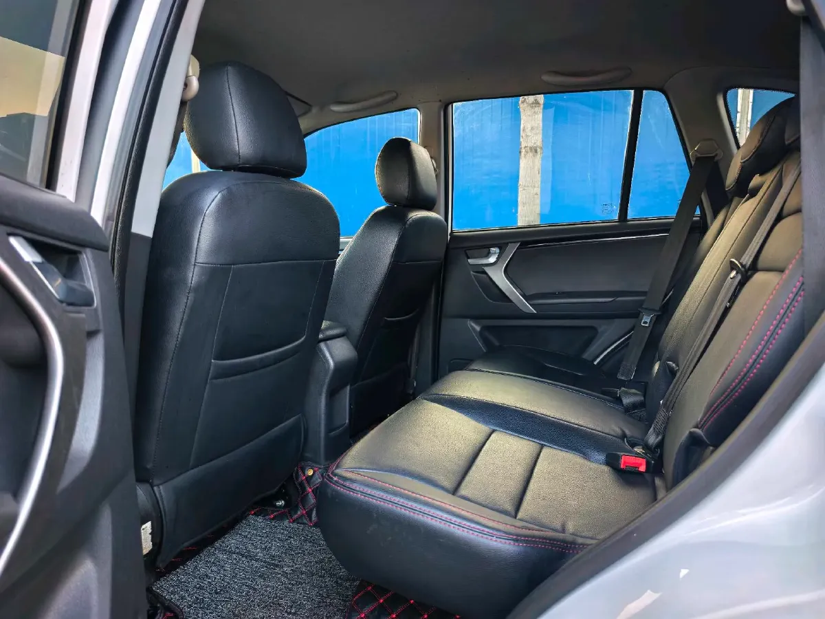 2018 Chery Tiggo 3 1.6L 126HP L4 CVT,autocango,china used car exporter,china ev exporter,chinese used car exporter,chinese used ev exporter