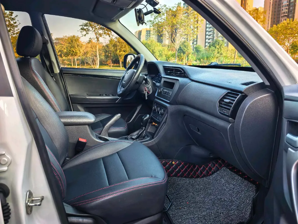 2018 Chery Tiggo 3 1.6L 126HP L4 CVT,autocango,china used car exporter,china ev exporter,chinese used car exporter,chinese used ev exporter