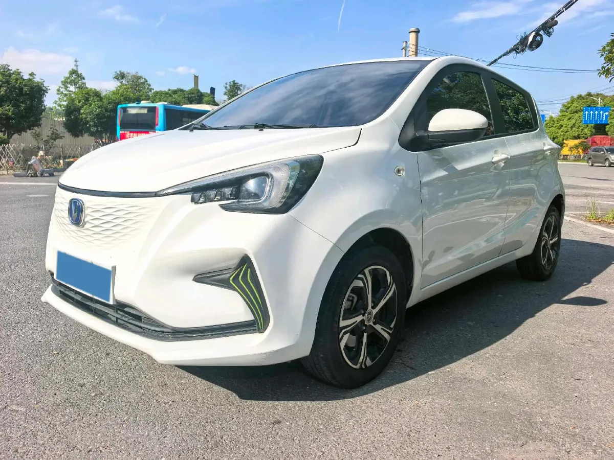 2022 ChangAn BenBen E-Star BEV 32.2KWH,autocango,china used car exporter,china ev exporter,chinese used car exporter,chinese used ev exporter