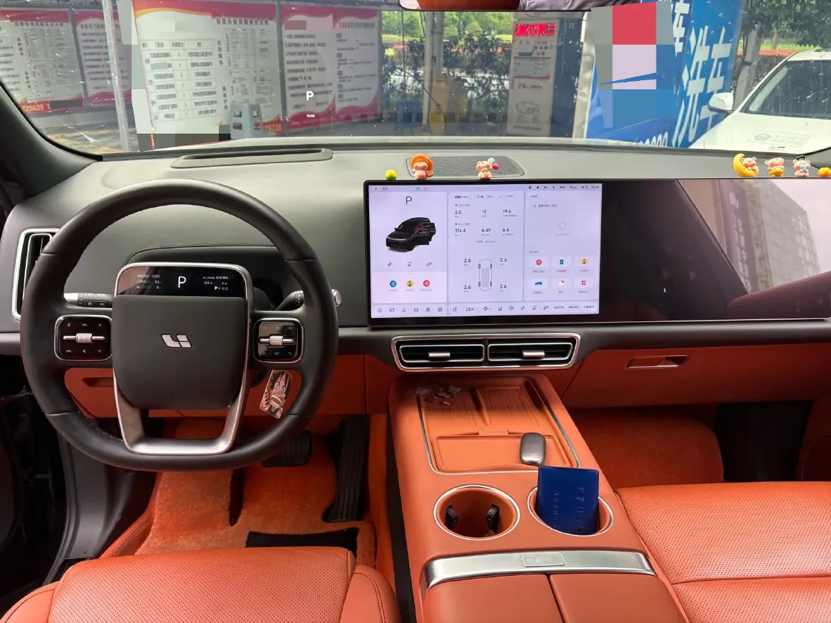 2024 Volvo S60 2.0T 197HP L4 7DCT,autocango,china used car exporter,china ev exporter,chinese used car exporter,chinese used ev exporter