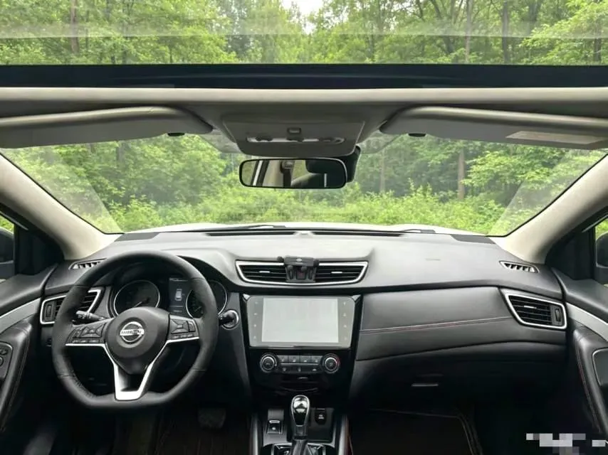 2021 Nissan Qashqai 2.0L 151HP L4 CVT,autocango,china used car exporter,china ev exporter,chinese used car exporter,chinese used ev exporter