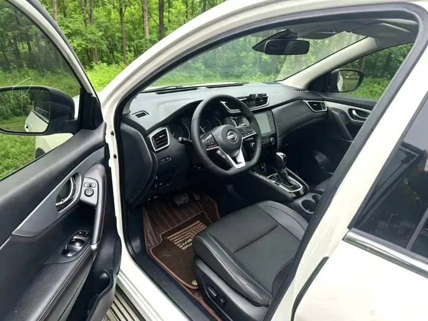 2021 Nissan Qashqai 2.0L 151HP L4 CVT,autocango,china used car exporter,china ev exporter,chinese used car exporter,chinese used ev exporter