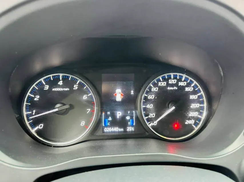 2021 Mitsubishi Outlander 2.0L 166HP L4 CVT,autocango,china used car exporter,china ev exporter,chinese used car exporter,chinese used ev exporter