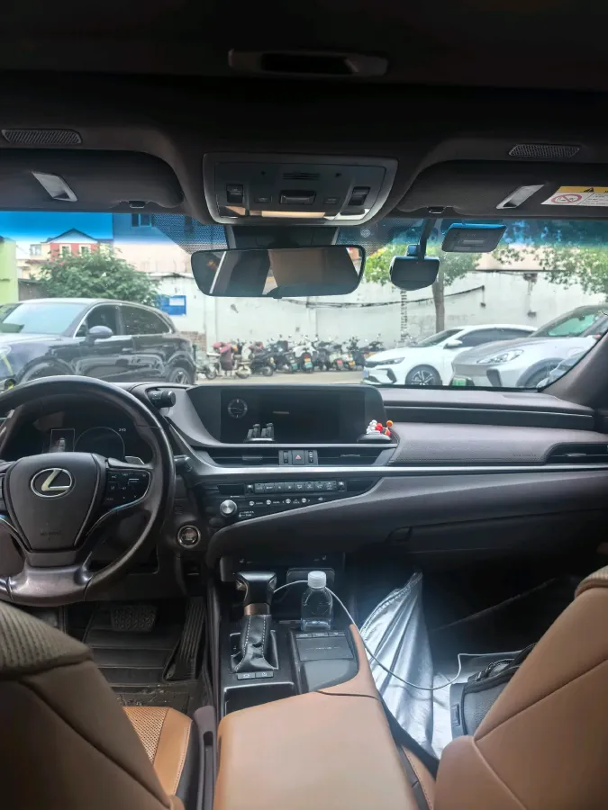 2020 Lexus ES 2.0L 173HP L4 CVT,autocango,china used car exporter,china ev exporter,chinese used car exporter,chinese used ev exporter