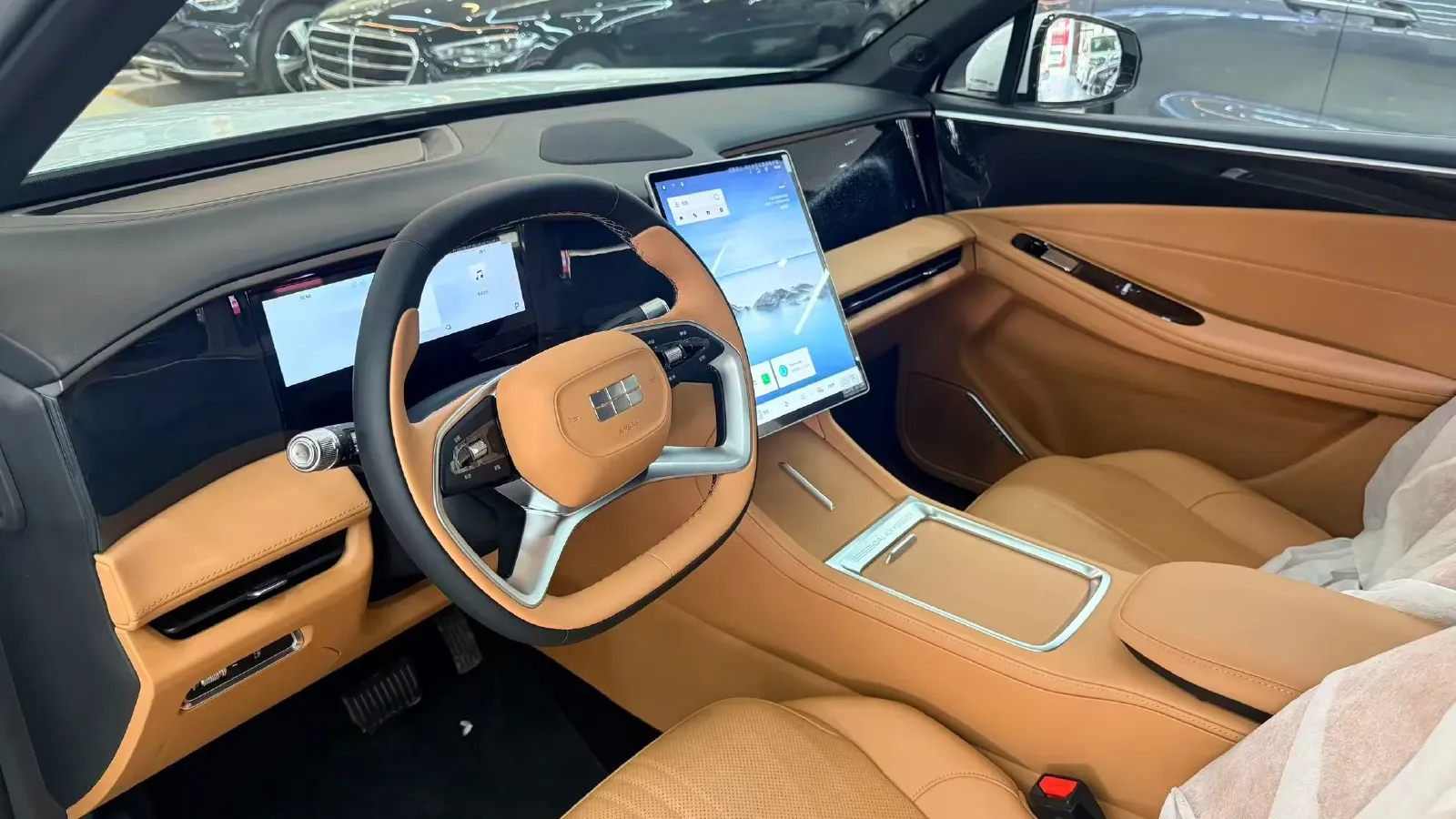 2025 Geely Galaxy L7 1.5L 112HP L4 1DHT PHEV 18.4KWH,autocango,china used car exporter,china ev exporter,chinese used car exporter,chinese used ev exporter