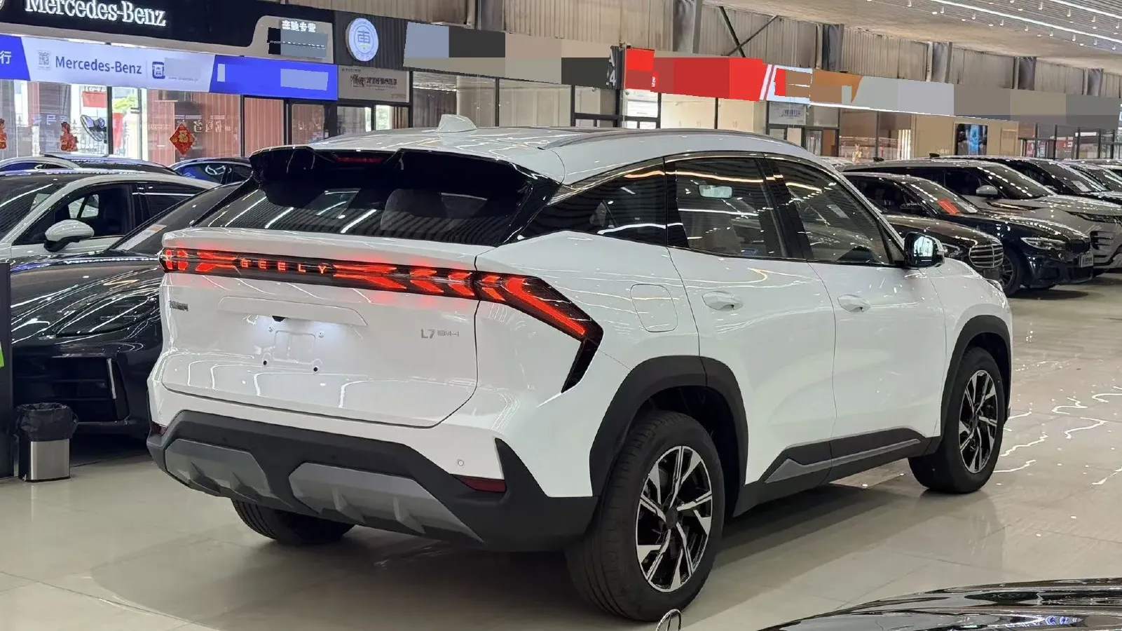 2025 Geely Galaxy L7 1.5L 112HP L4 1DHT PHEV 18.4KWH,autocango,china used car exporter,china ev exporter,chinese used car exporter,chinese used ev exporter