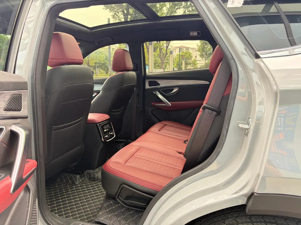 2023 Jetour X70 PRO 1.5T 156HP L4 6DCT,autocango,china used car exporter,china ev exporter,chinese used car exporter,chinese used ev exporter