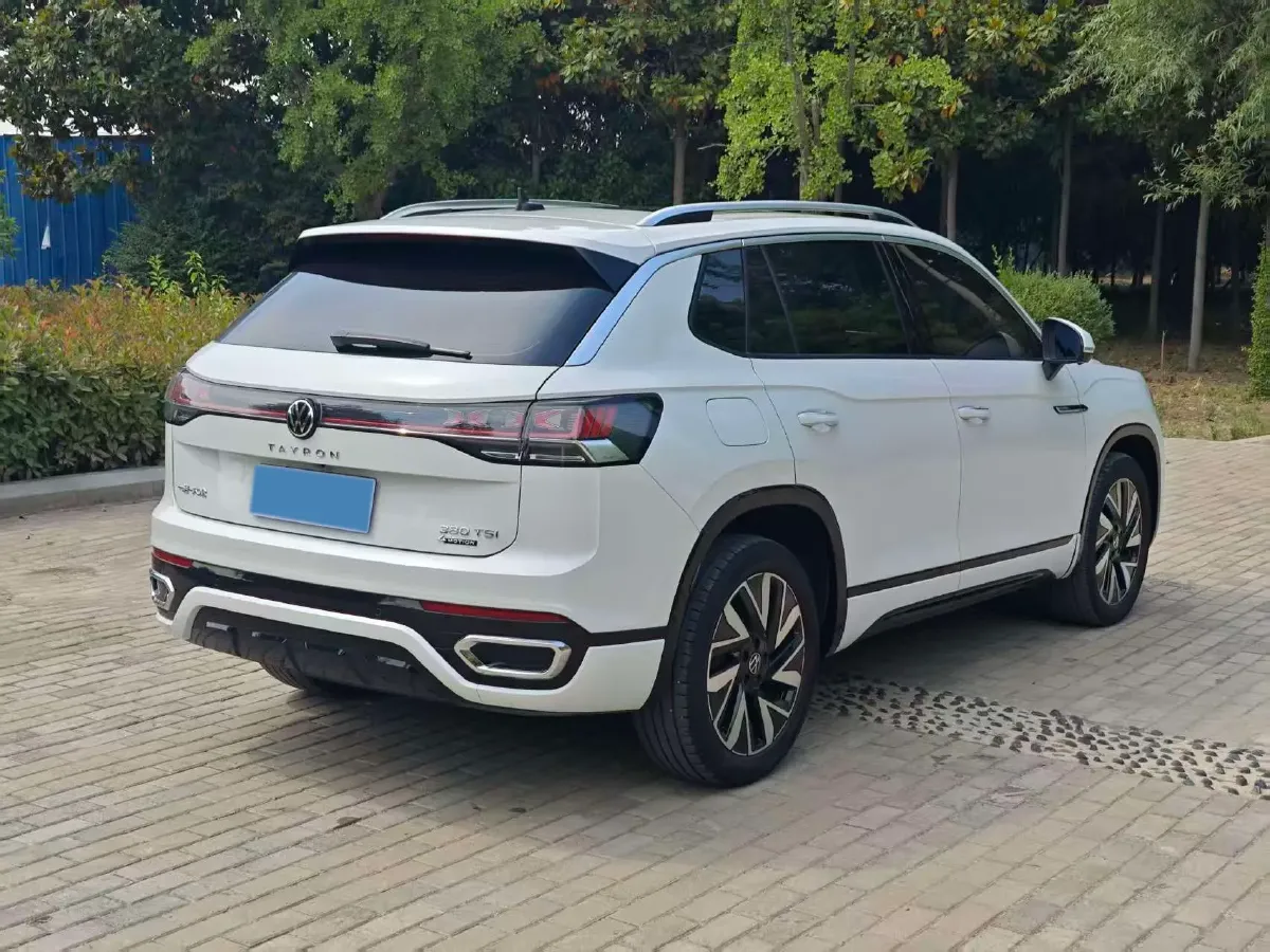 2023 Volkswagen Tayron 2.0T 220HP L4 7DCT,autocango,china used car exporter,china ev exporter,chinese used car exporter,chinese used ev exporter