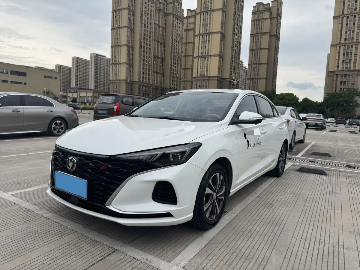 2021 ChangAn Eado 1.4T 160HP L4 7DCT,autocango,china used car exporter,china ev exporter,chinese used car exporter,chinese used ev exporter