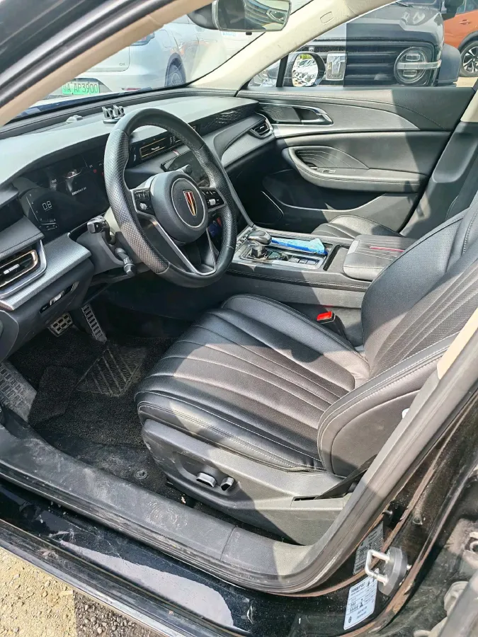 2023 HongQi H5 1.5T 169HP L4 7DCT,autocango,china used car exporter,china ev exporter,chinese used car exporter,chinese used ev exporter