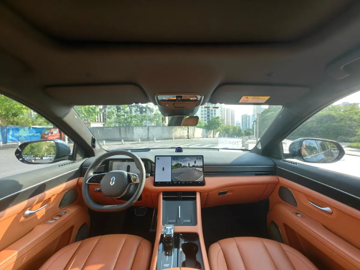 2024 AITO AITO M7 1.5T 152HP L4 REEV 42KWH,autocango,china used car exporter,china ev exporter,chinese used car exporter,chinese used ev exporter
