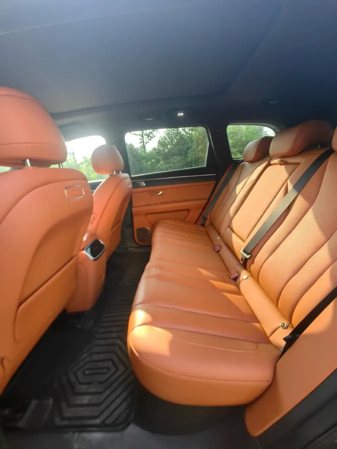 2024 AITO AITO M7 1.5T 152HP L4 REEV 42KWH,autocango,china used car exporter,china ev exporter,chinese used car exporter,chinese used ev exporter