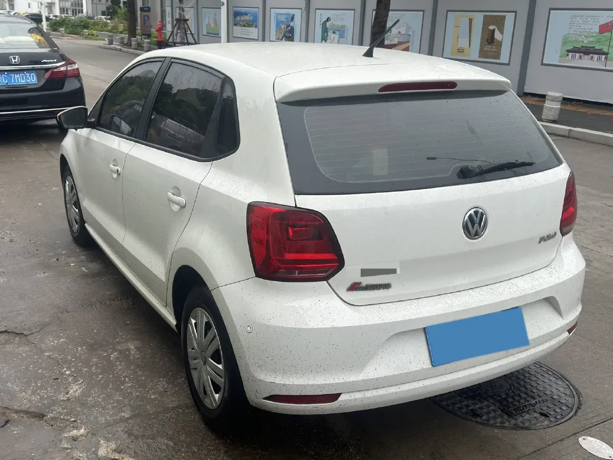 2016 Volkswagen Polo 1.4L 90HP L4 6AT,autocango,china used car exporter,china ev exporter,chinese used car exporter,chinese used ev exporter