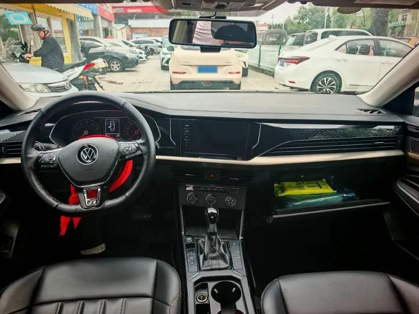 2020 Volkswagen Passat 1.4T 150HP L4 7DCT,autocango,china used car exporter,china ev exporter,chinese used car exporter,chinese used ev exporter