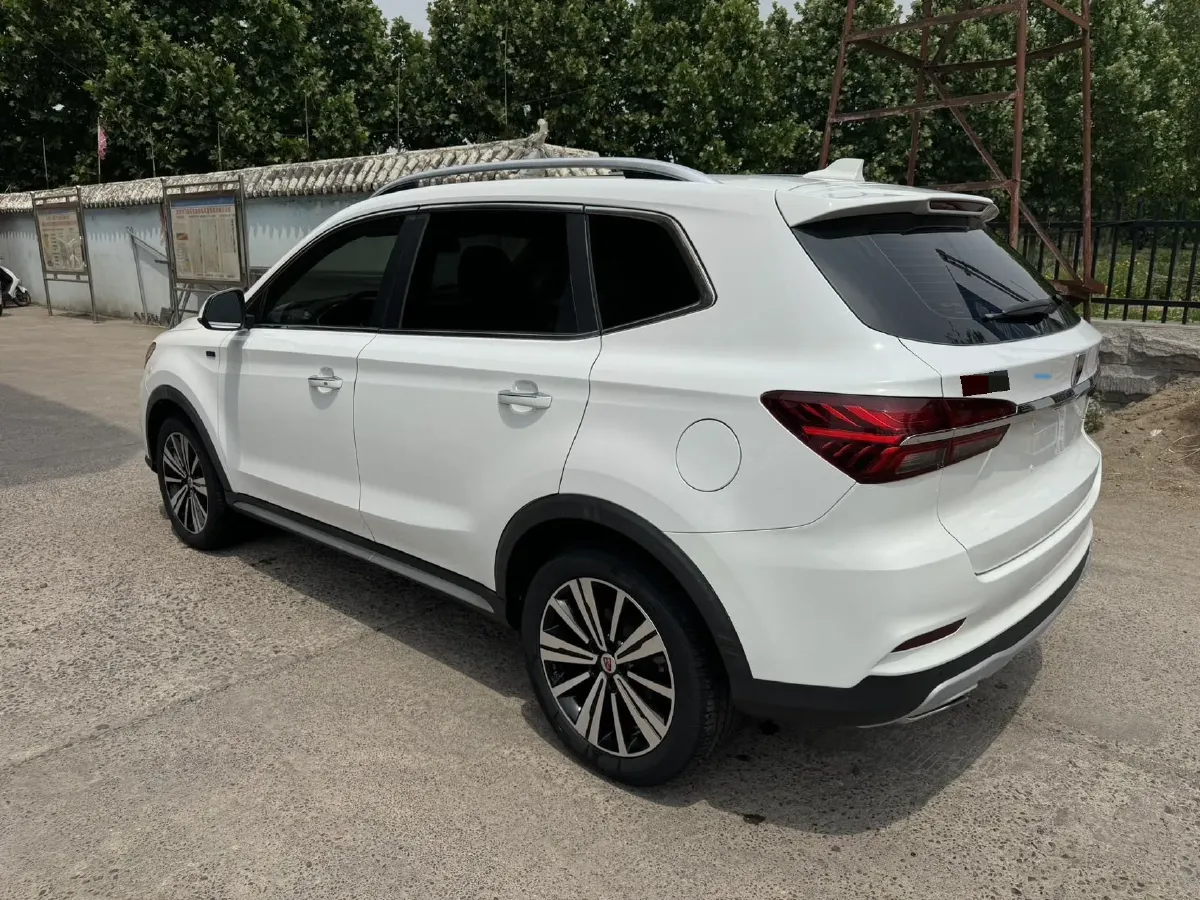 2019 Roewe i6 1.5T 169HP L4 7DCT,autocango,china used car exporter,china ev exporter,chinese used car exporter,chinese used ev exporter