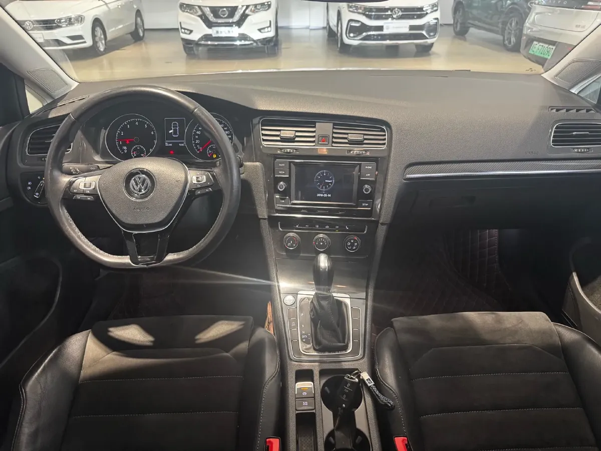 2018 Volkswagen Golf 1.4T 131HP L4 7DCT,autocango,china used car exporter,china ev exporter,chinese used car exporter,chinese used ev exporter