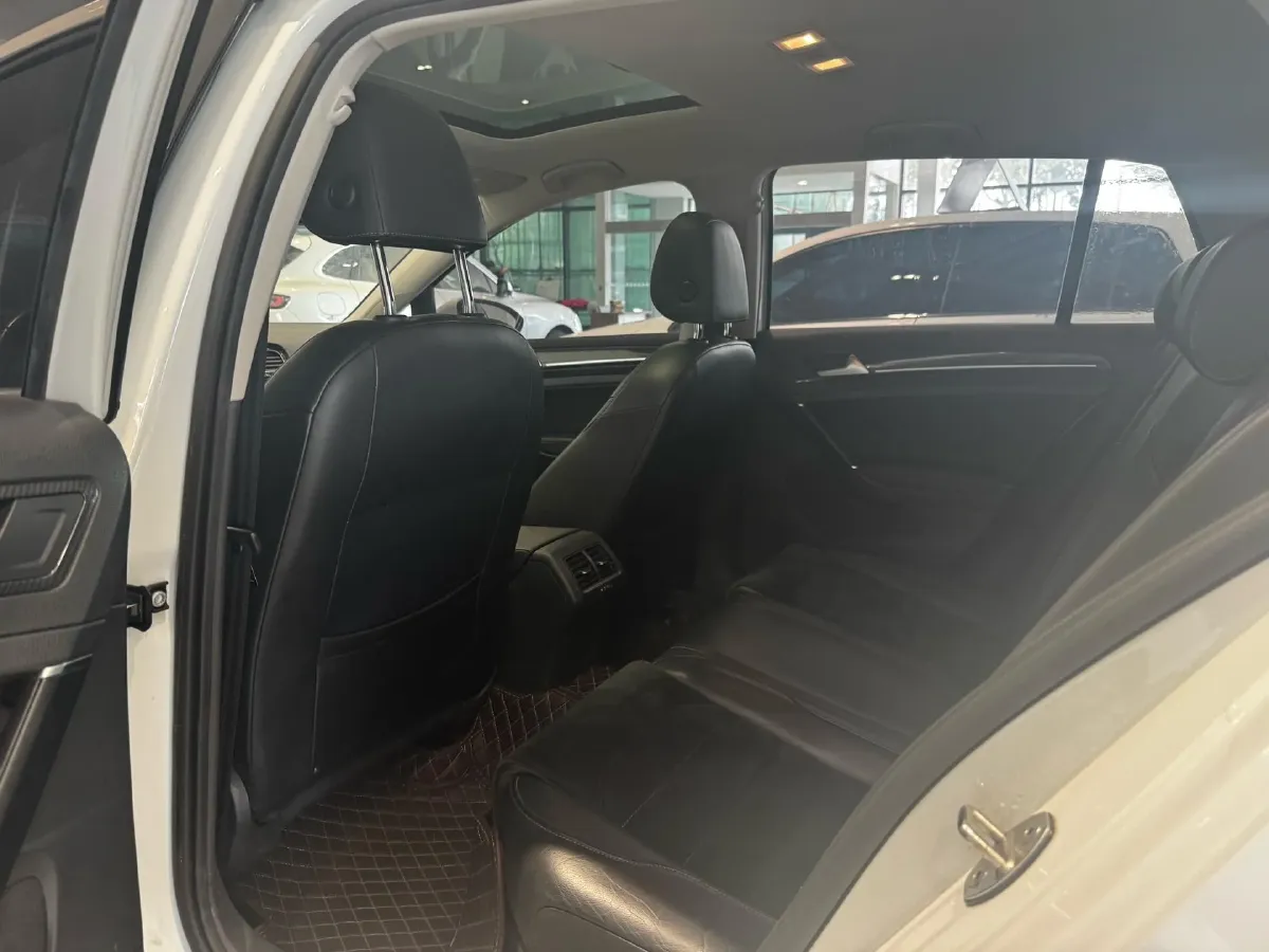 2018 Volkswagen Golf 1.4T 131HP L4 7DCT,autocango,china used car exporter,china ev exporter,chinese used car exporter,chinese used ev exporter