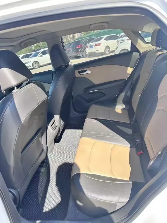 2022 Chevrolet Monza 1.5L 113HP L4 6AT,autocango,china used car exporter,china ev exporter,chinese used car exporter,chinese used ev exporter