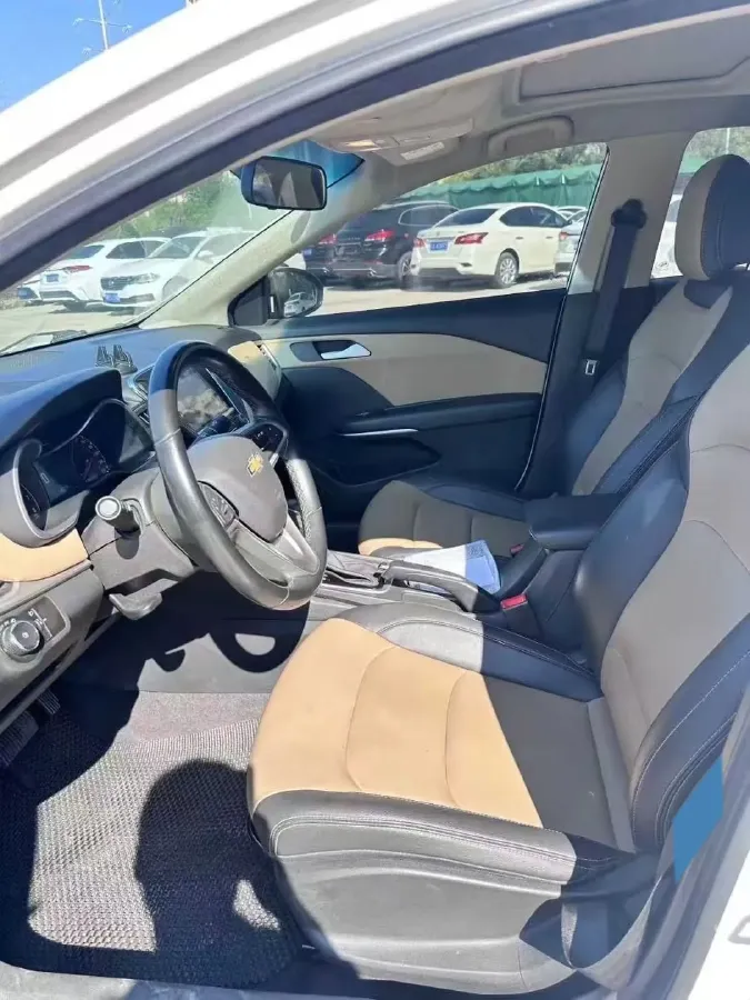 2022 Chevrolet Monza 1.5L 113HP L4 6AT,autocango,china used car exporter,china ev exporter,chinese used car exporter,chinese used ev exporter