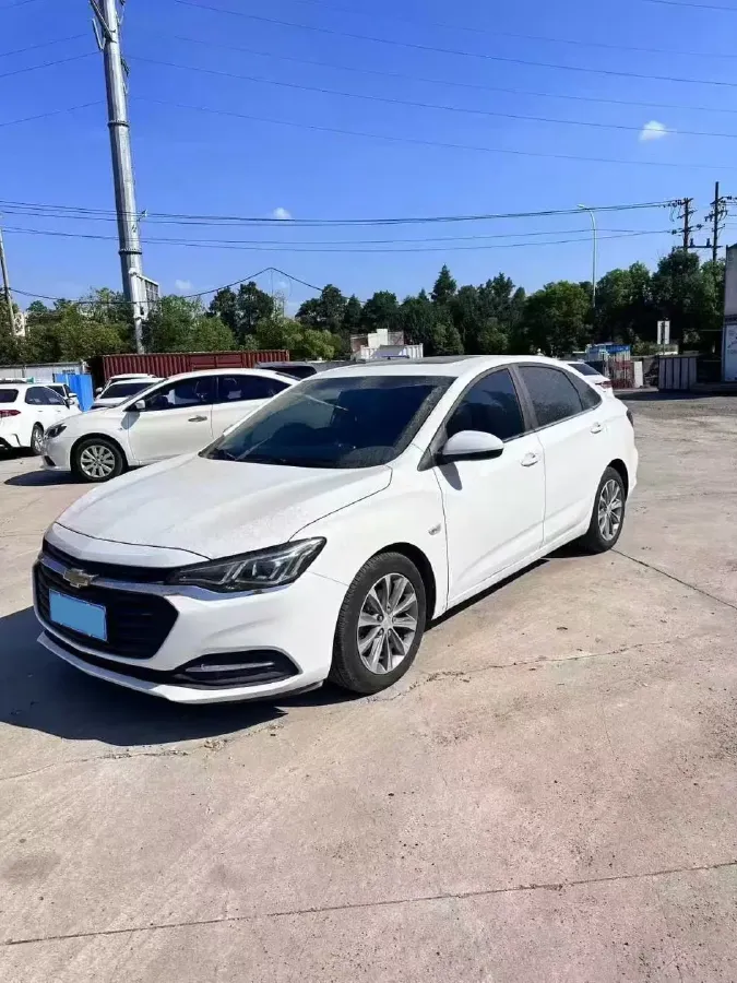 2022 Chevrolet Monza 1.5L 113HP L4 6AT,autocango,china used car exporter,china ev exporter,chinese used car exporter,chinese used ev exporter