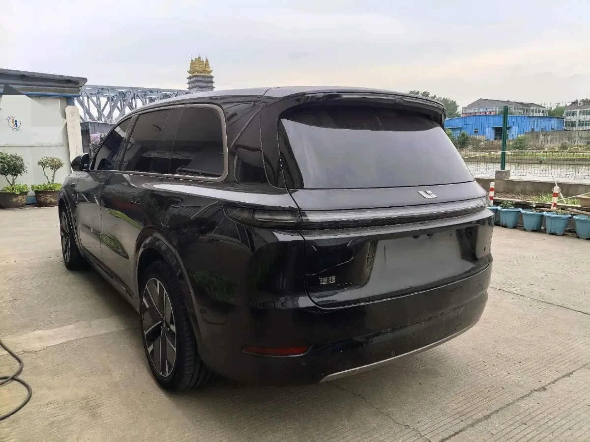 2025 Li L9 Range Extended 154HP REEV,autocango,china used car exporter,china ev exporter,chinese used car exporter,chinese used ev exporter
