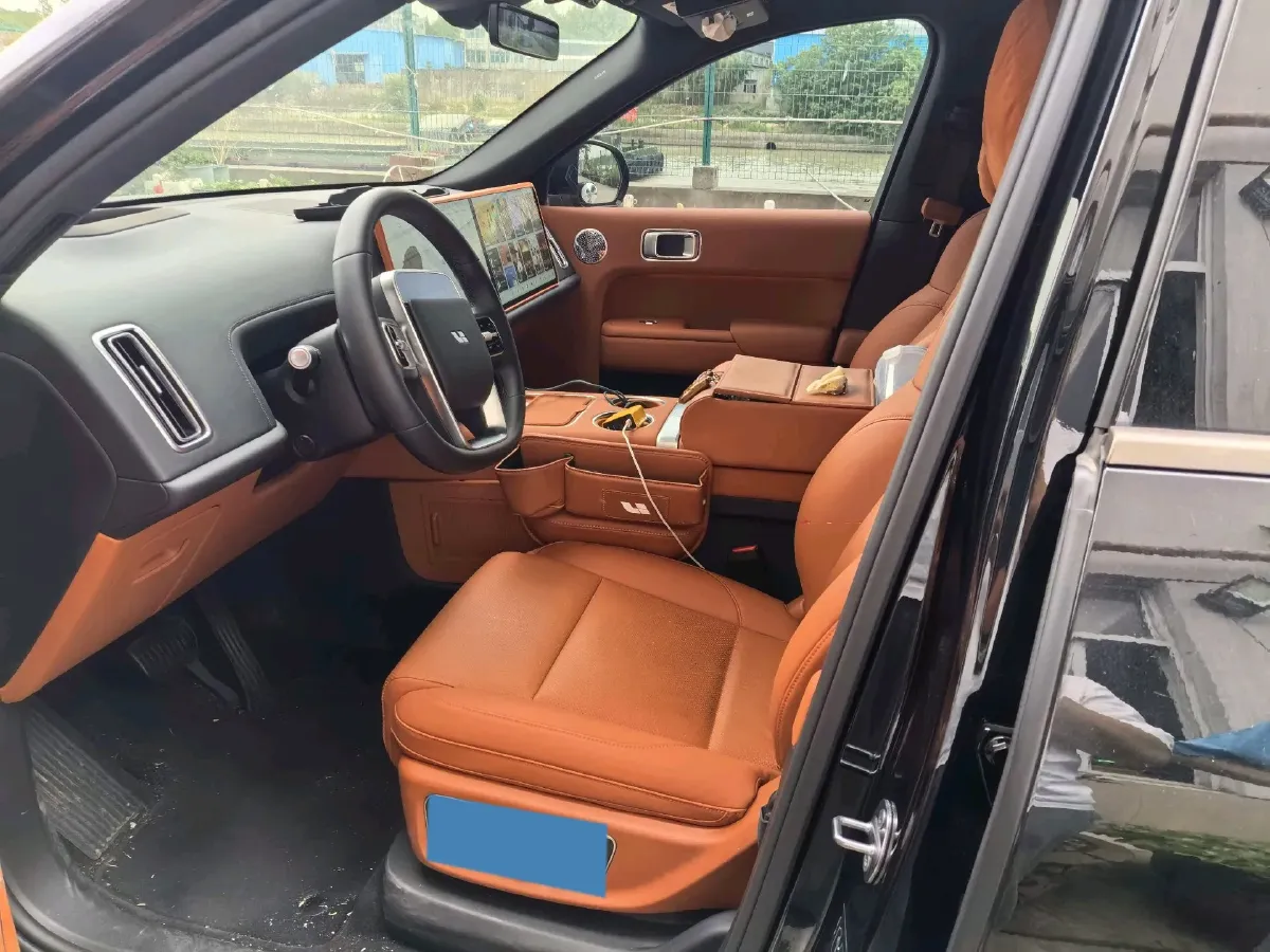 2025 Li L9 Range Extended 154HP REEV,autocango,china used car exporter,china ev exporter,chinese used car exporter,chinese used ev exporter