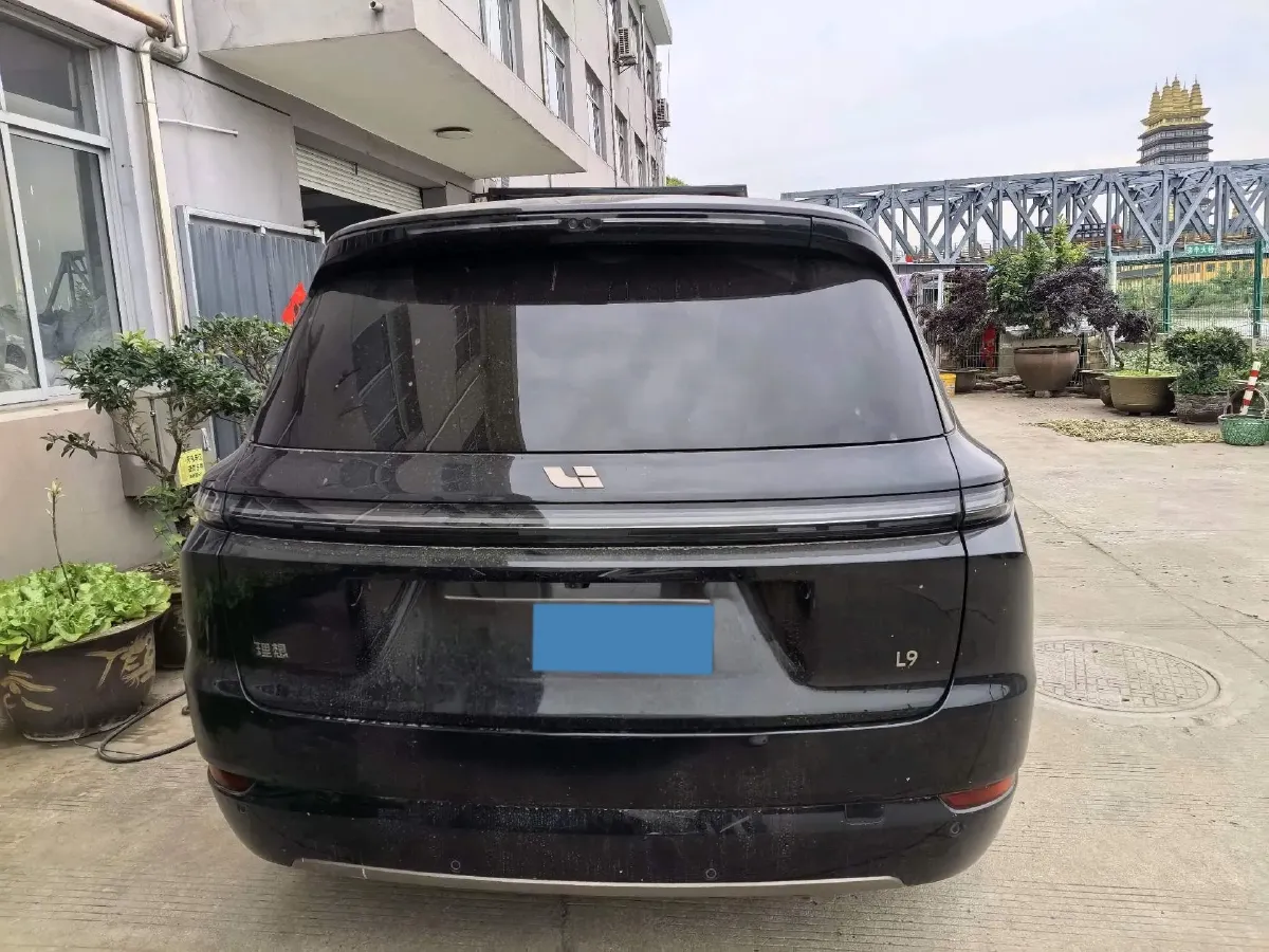 2025 Li L9 Range Extended 154HP REEV,autocango,china used car exporter,china ev exporter,chinese used car exporter,chinese used ev exporter