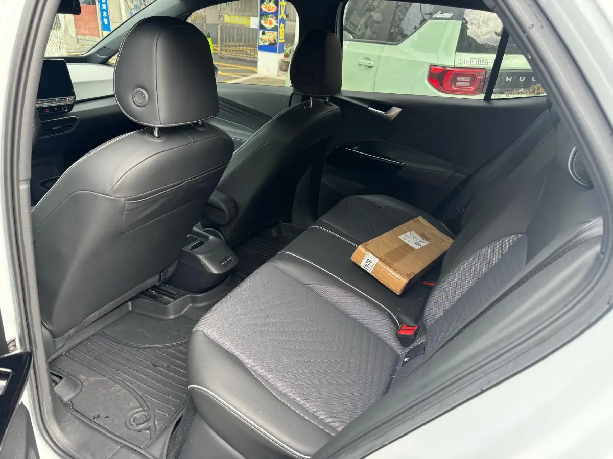 2023 Volkswagen ID.3 BEV 52.8KWH,autocango,china used car exporter,china ev exporter,chinese used car exporter,chinese used ev exporter