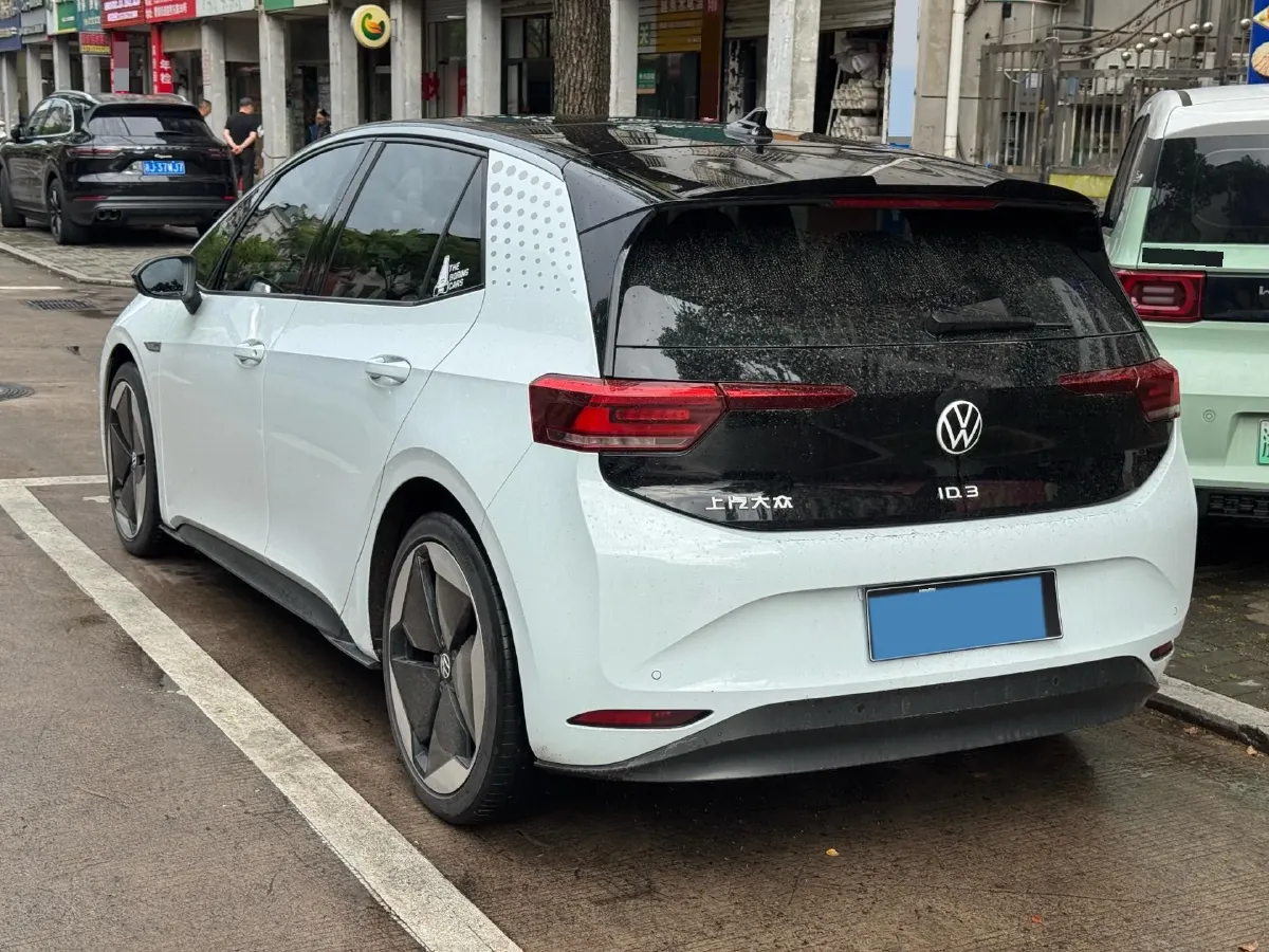 2023 Volkswagen ID.3 BEV 52.8KWH,autocango,china used car exporter,china ev exporter,chinese used car exporter,chinese used ev exporter