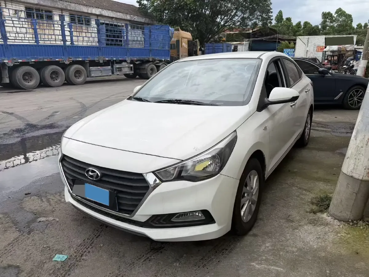 2016 Hyundai Verna 1.4L 100HP L4 6AT,autocango,china used car exporter,china ev exporter,chinese used car exporter,chinese used ev exporter