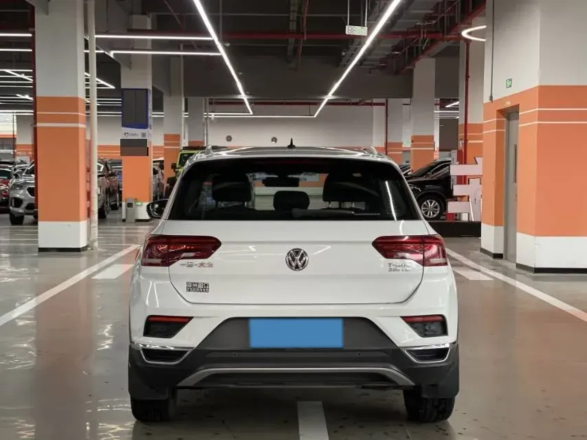 2019 Volkswagen T-Roc 1.4T 150HP L4 7DCT,autocango,china used car exporter,china ev exporter,chinese used car exporter,chinese used ev exporter