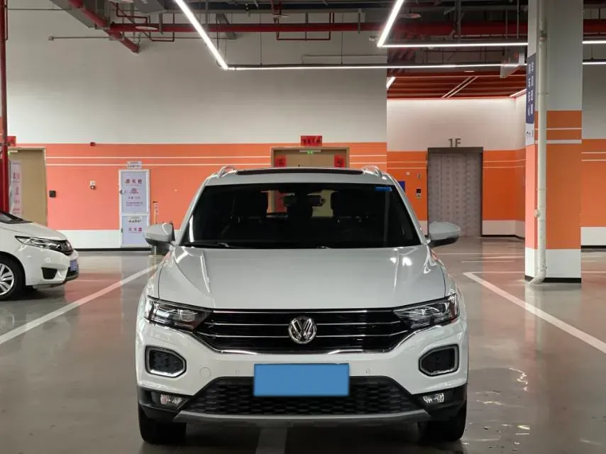 2019 Volkswagen T-Roc 1.4T 150HP L4 7DCT,autocango,china used car exporter,china ev exporter,chinese used car exporter,chinese used ev exporter