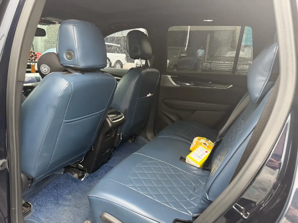 2020 Cadillac XT6 2.0T 237HP L4 9AT,autocango,china used car exporter,china ev exporter,chinese used car exporter,chinese used ev exporter