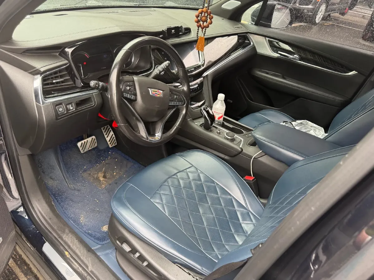 2020 Cadillac XT6 2.0T 237HP L4 9AT,autocango,china used car exporter,china ev exporter,chinese used car exporter,chinese used ev exporter