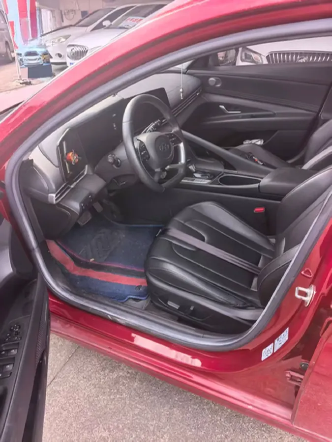 2021 Hyundai Elantra 1.5L 115HP L4 CVT,autocango,china used car exporter,china ev exporter,chinese used car exporter,chinese used ev exporter