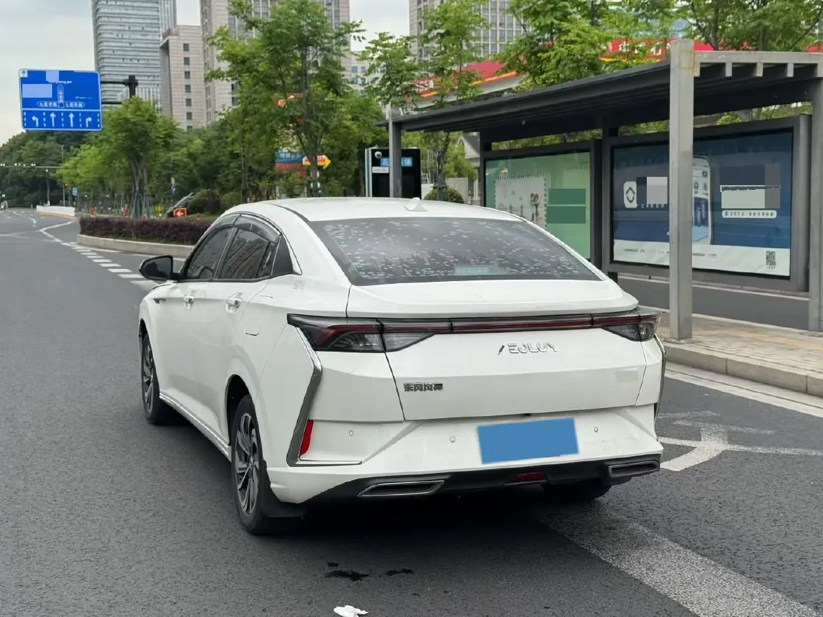 2021 DongFeng Aeolus YiXuan 1.5T 150HP L4 6DCT,autocango,china used car exporter,china ev exporter,chinese used car exporter,chinese used ev exporter