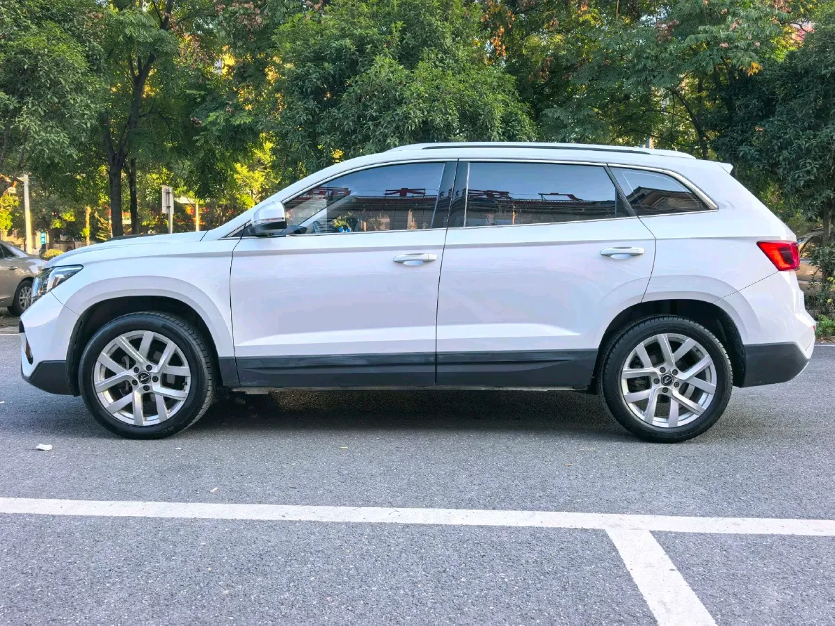 2023 Jetta VS7 1.4T 150HP L4 6AT,autocango,china used car exporter,china ev exporter,chinese used car exporter,chinese used ev exporter