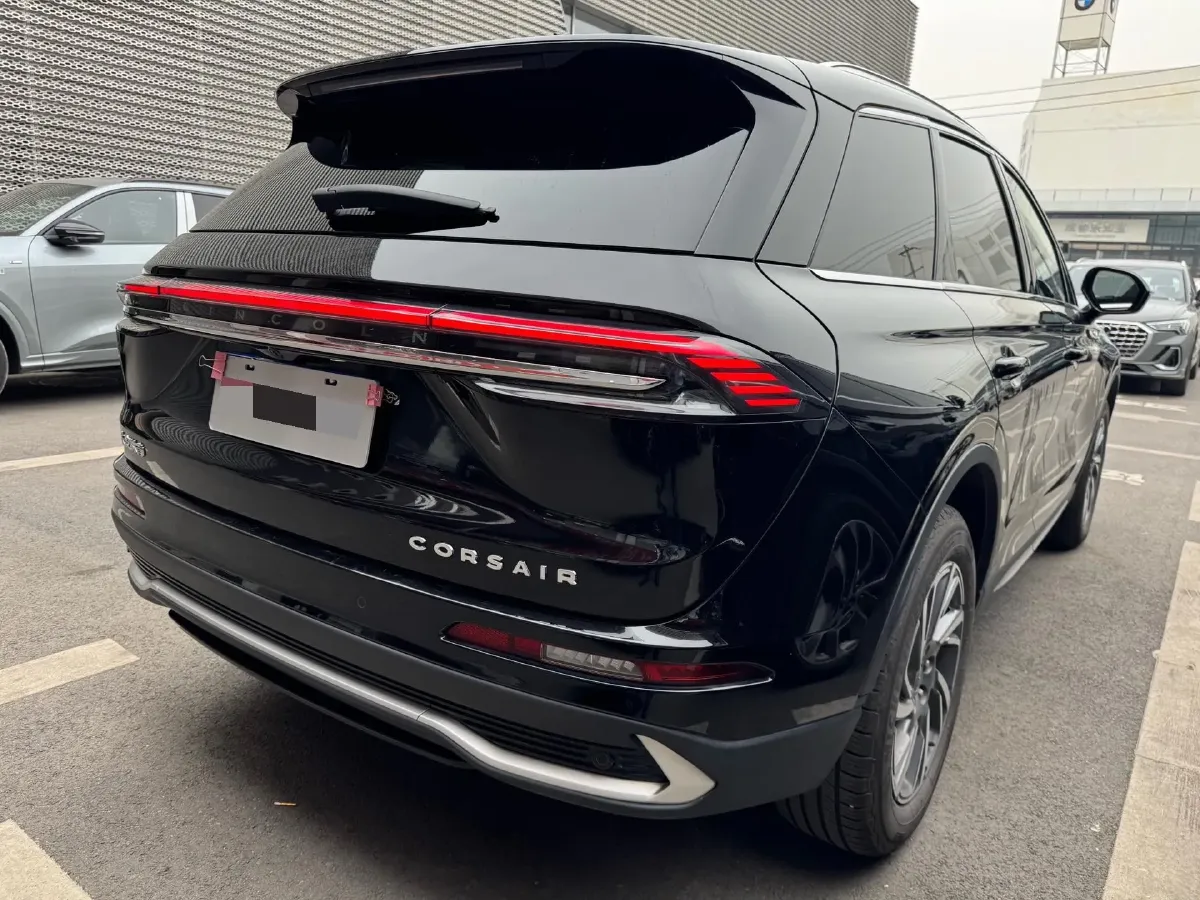 2024 Lincoln Corsair 2.0T 261HP L4 8AT,autocango,china used car exporter,china ev exporter,chinese used car exporter,chinese used ev exporter