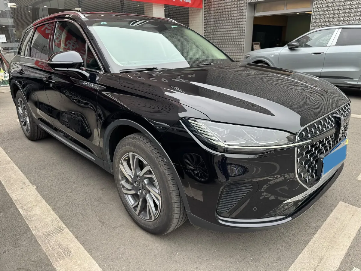 2024 Lincoln Corsair 2.0T 261HP L4 8AT,autocango,china used car exporter,china ev exporter,chinese used car exporter,chinese used ev exporter